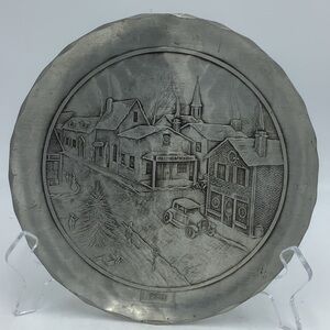 Vintage Wendell August Forge Hand Wrought  Pewter Christmas Scene Plate.